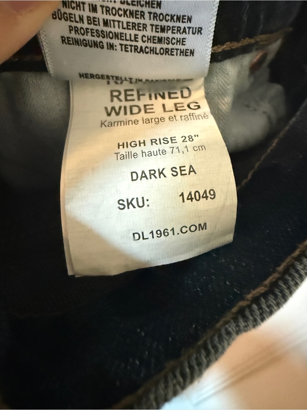 DL1961 Karmine Wide-Leg High-Rise Jeans in Dark Sea - size 27 - Picture 9 of 11